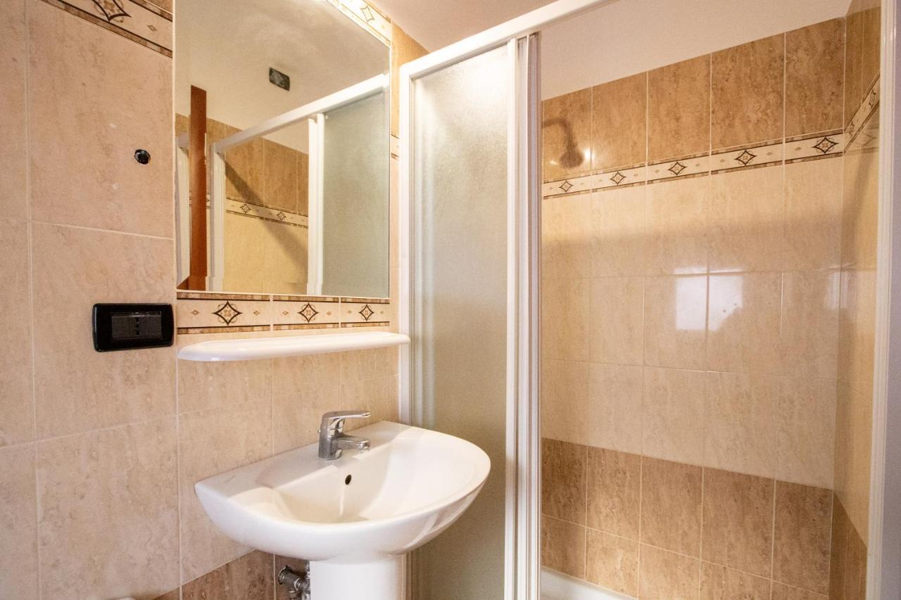 B&B Colorful Suite Yard Roma Ngoại thất bức ảnh